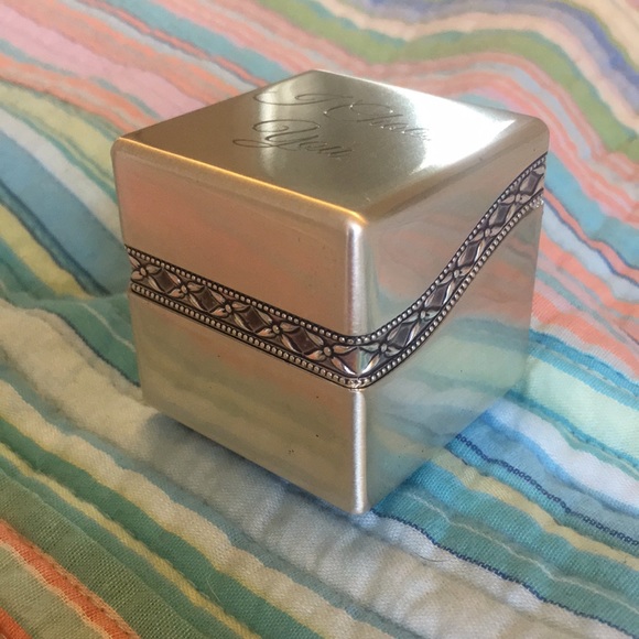Silver tone ring box. - Picture 2 of 7